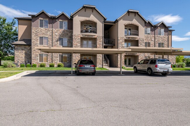 Building Photo - 358 S 550 W