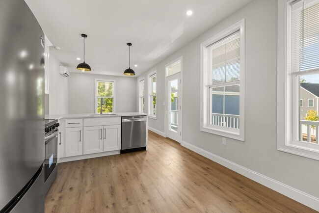 Building Photo - Ember Drive