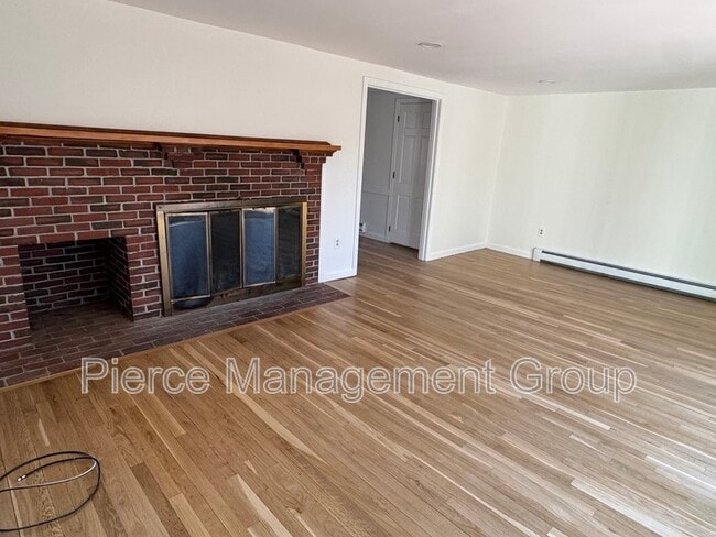 Building Photo - 42 Blueberry Ln