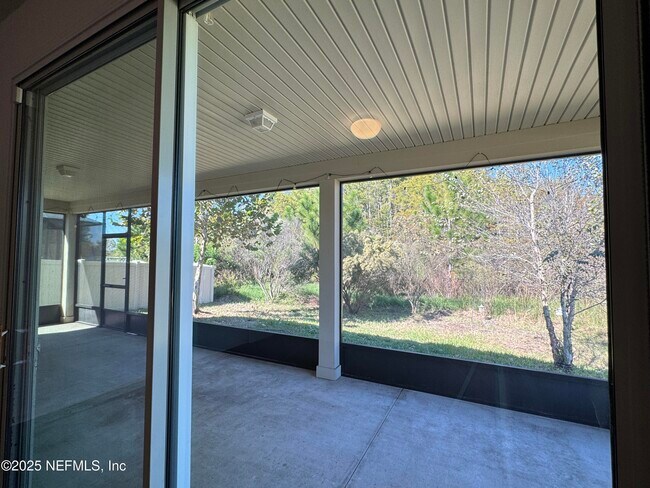 Building Photo - 2904 Laurel Springs Dr