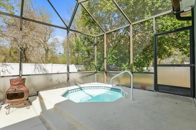 Building Photo - 15604 Durango Cir