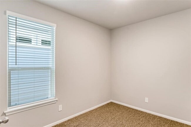 Building Photo - 3116 Pecan Farm Ln