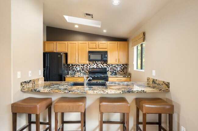 Building Photo - 51980 Avenida Cortez