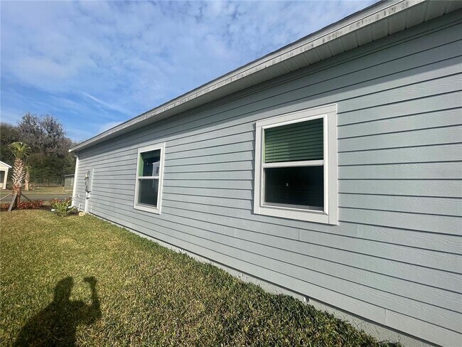 Building Photo - 1695 NW 44th Ct