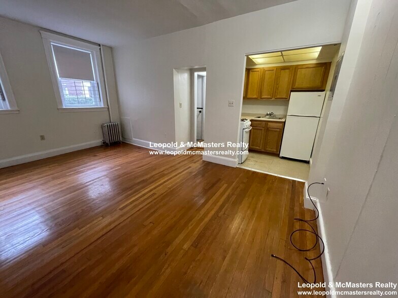 Building Photo - 77 Chiswick Rd