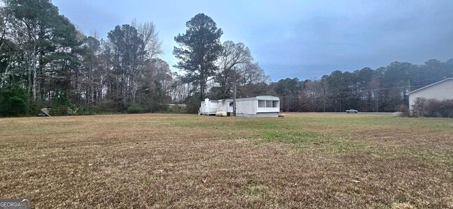 Building Photo - 2611 Sharpsburg McCollum Rd