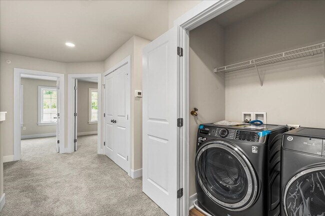 Building Photo - BRAND NEW TOWNHOME for LEASE