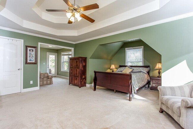 Building Photo - 1099 Arbor Grove Way