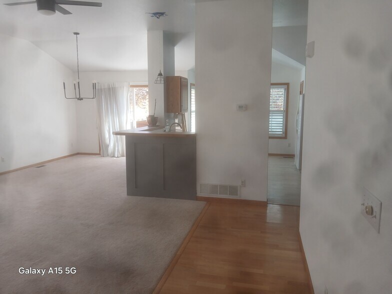 Building Photo - 501 Yuma Ct