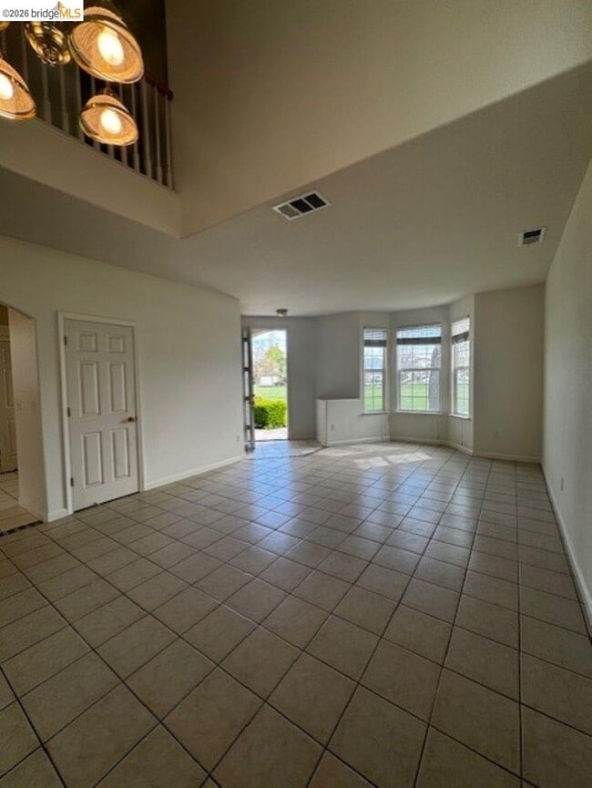 Building Photo - 8224 Shay Cir