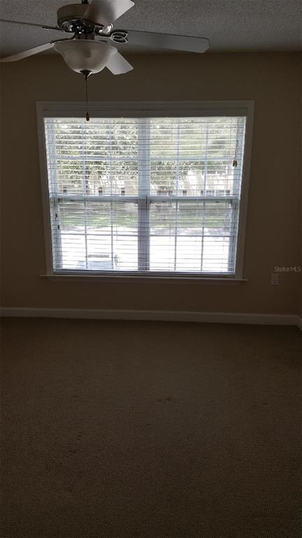 Building Photo - 2035 Dixie Belle Dr