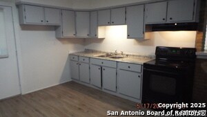 Building Photo - 13787 Macdona Lacoste Rd