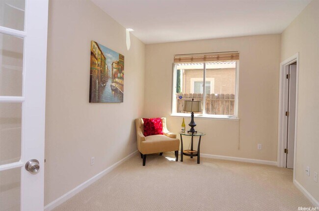 Building Photo - Wonderful Two Story Single House with Gorg...