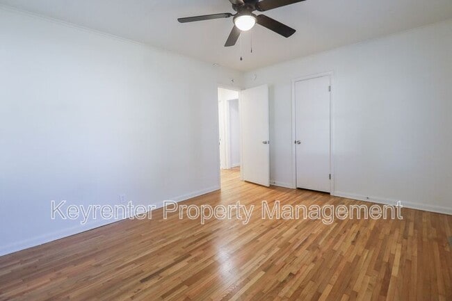 Building Photo - 622 E Xyler St