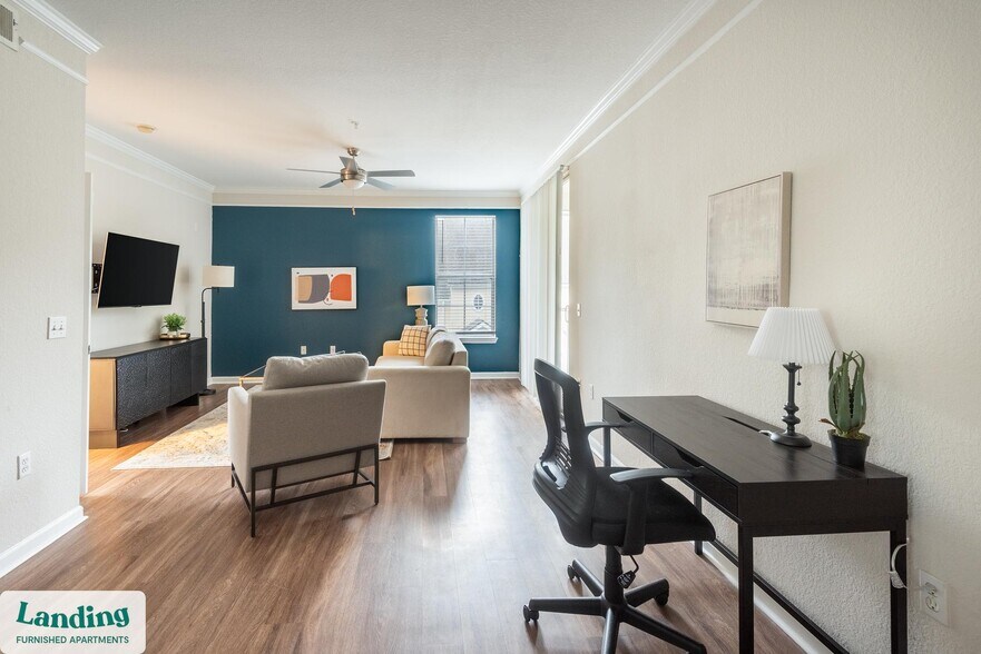 Building Photo - 2801 Biltmore Park Dr