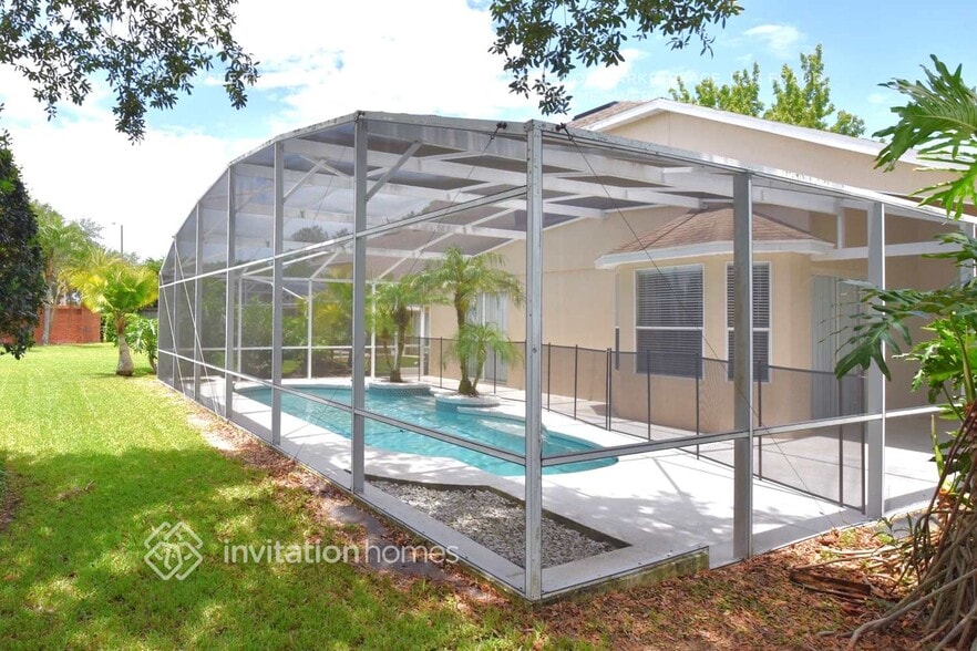 Building Photo - 901 Rosinia Ct