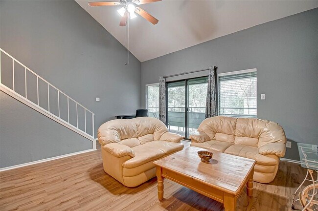 Building Photo - 14777 Wunderlich Dr