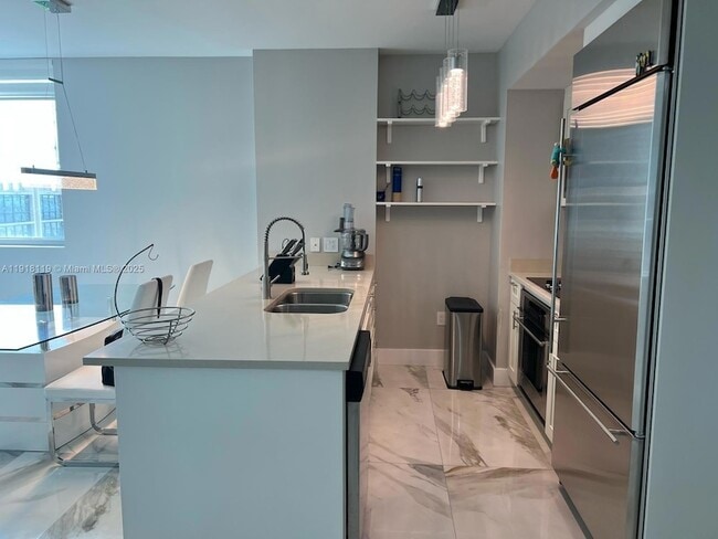 Building Photo - 55 SE 6th St