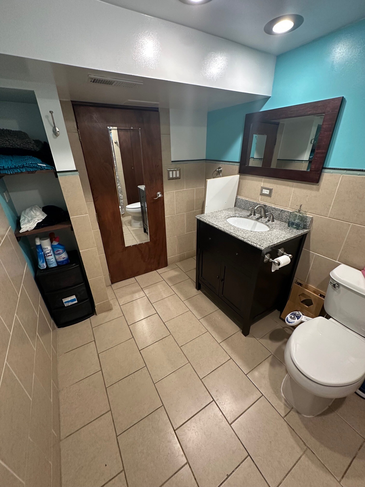 Downstairs Bathroom - 4441 S Kilpatrick Ave