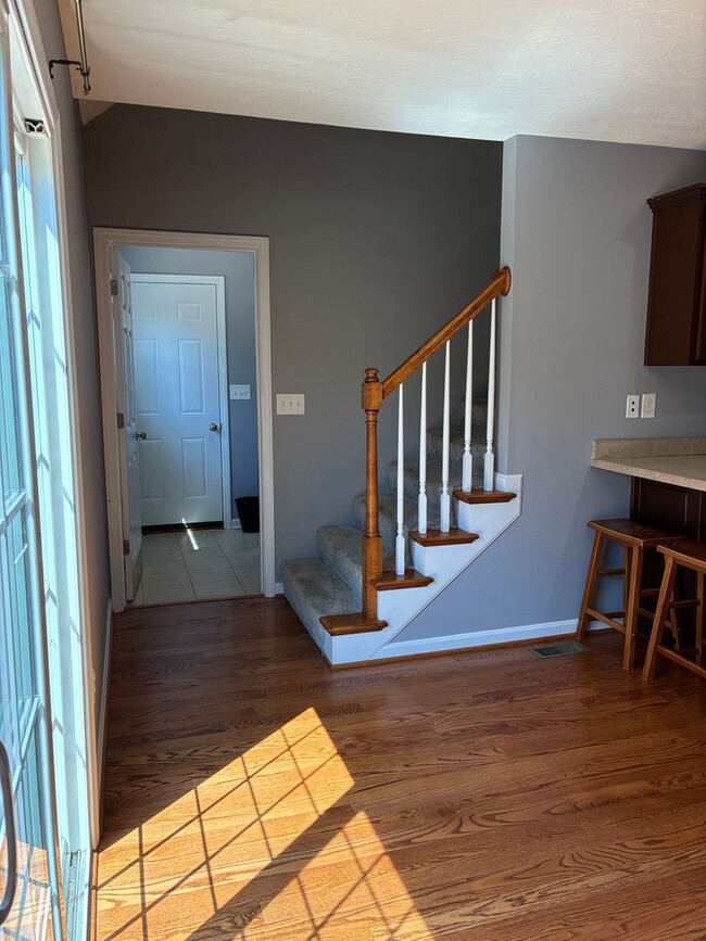 Building Photo - **ELIZABETHTOWN INDEPENDENT SCHOOL DISTRICT**