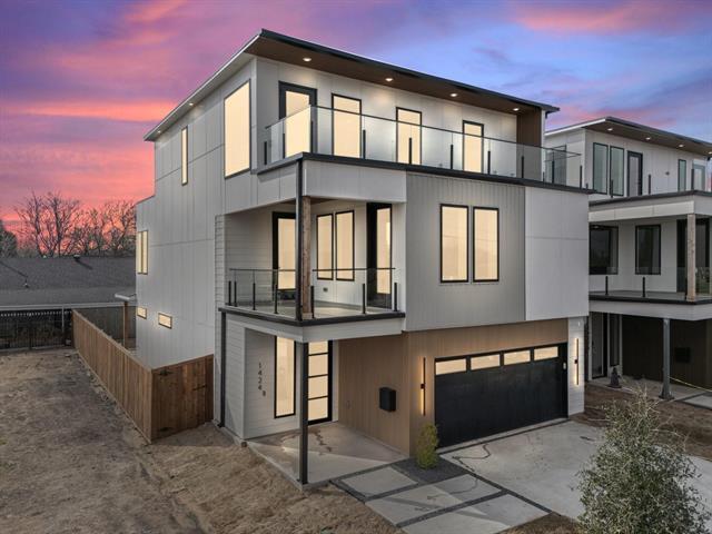 Building Photo - 1424 Canada Dr
