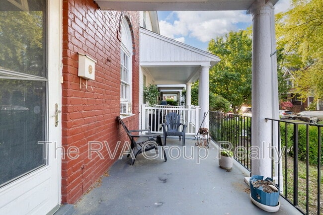 Building Photo - 2611 Grayland Ave