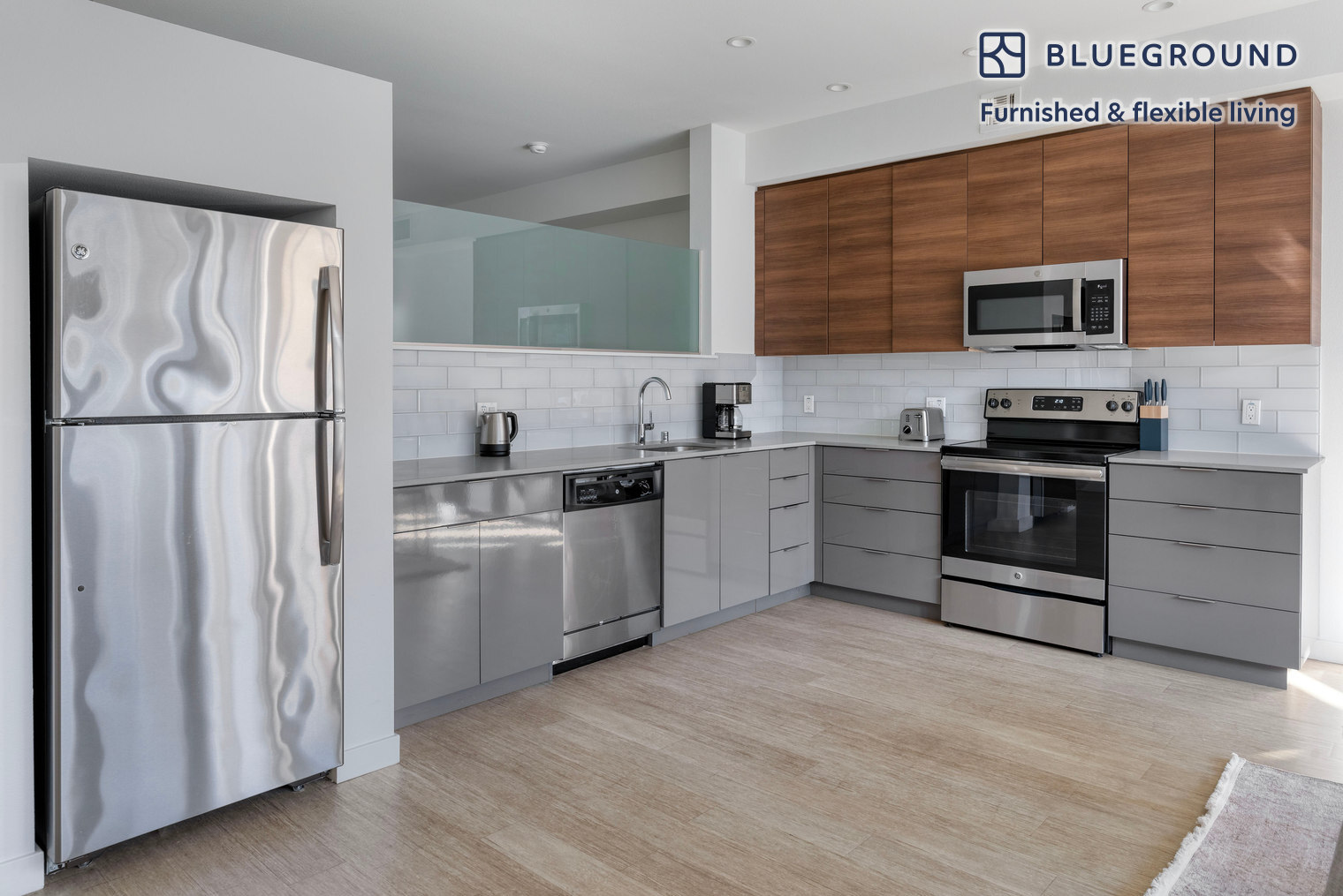 Building Photo - 2000 Fifth Street-SI FL4-ID1505