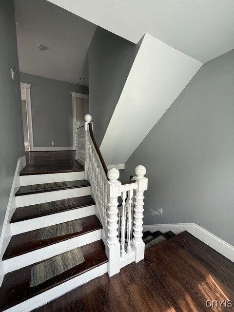 Building Photo - 1515 Oneida St