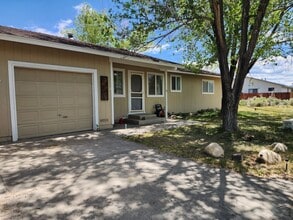 Building Photo - 1319 Langley Dr