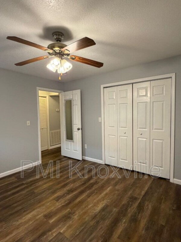 Building Photo - 4136 Larigo Dr