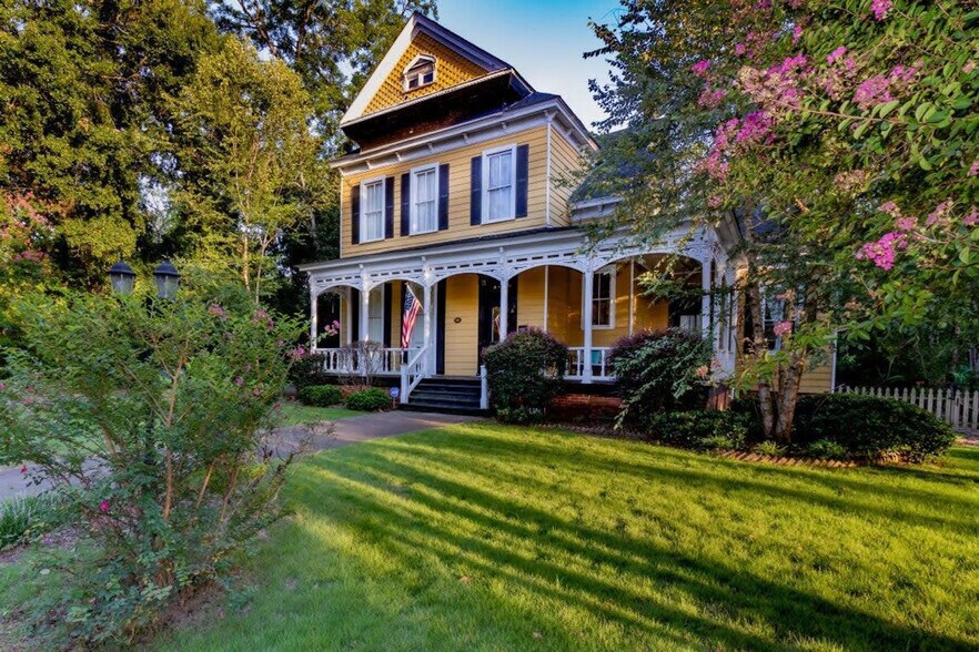 Building Photo - 1512 18th St