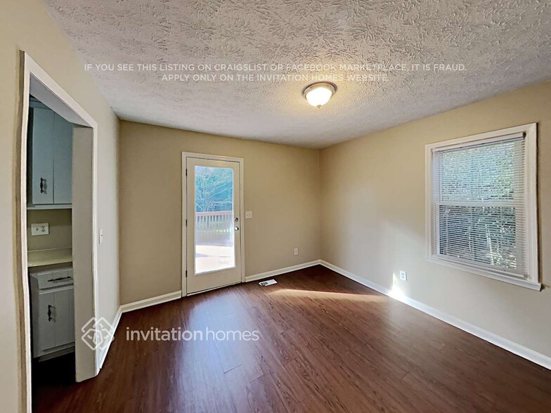 Building Photo - 2993 Brett Cir NW