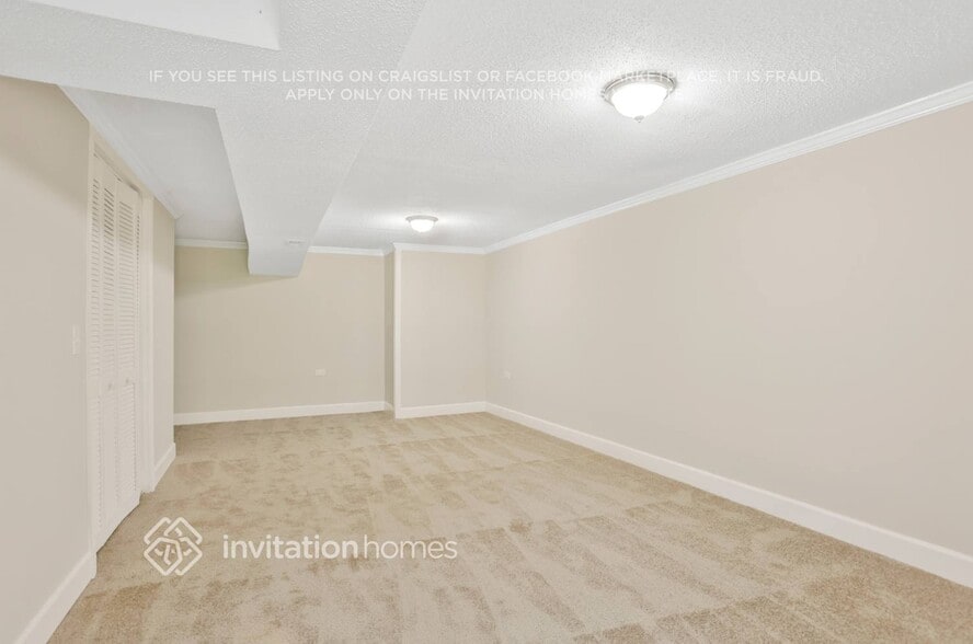 Building Photo - 7216 Pinecrest Dr