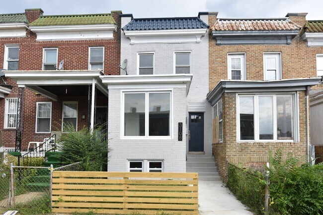 Primary Photo - 3108 Brighton St
