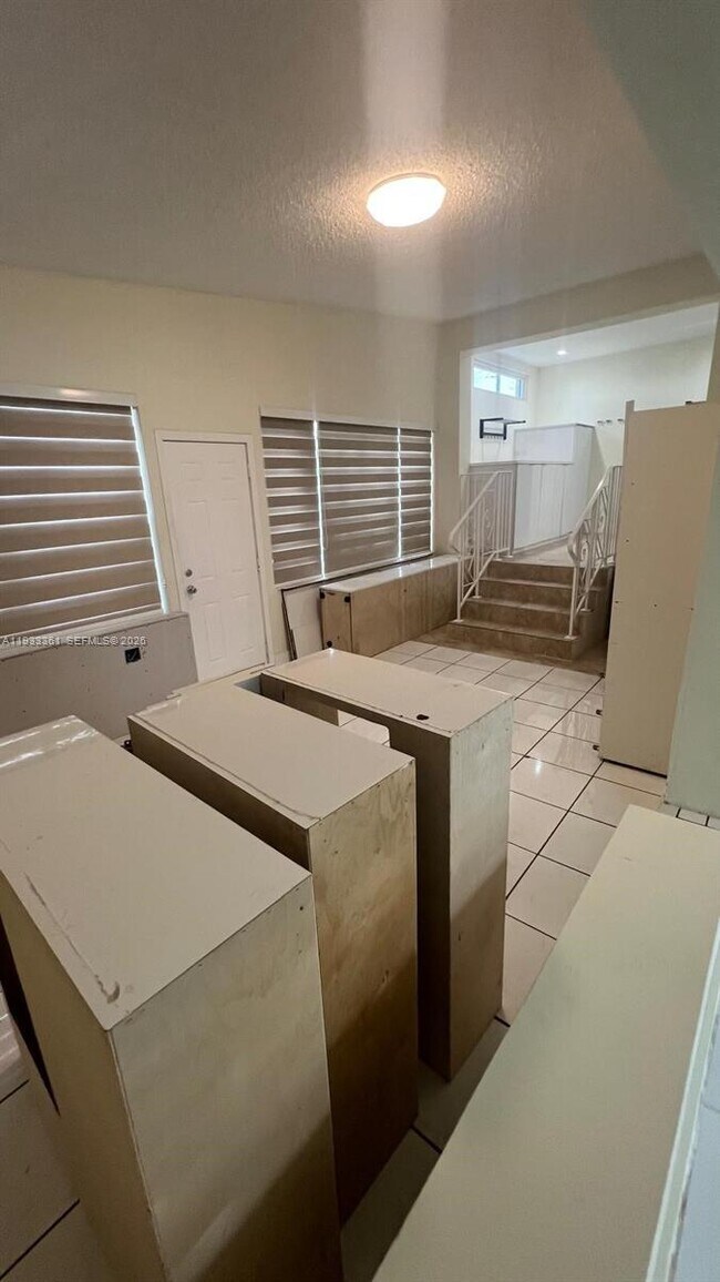 Building Photo - 1251 Little River Dr