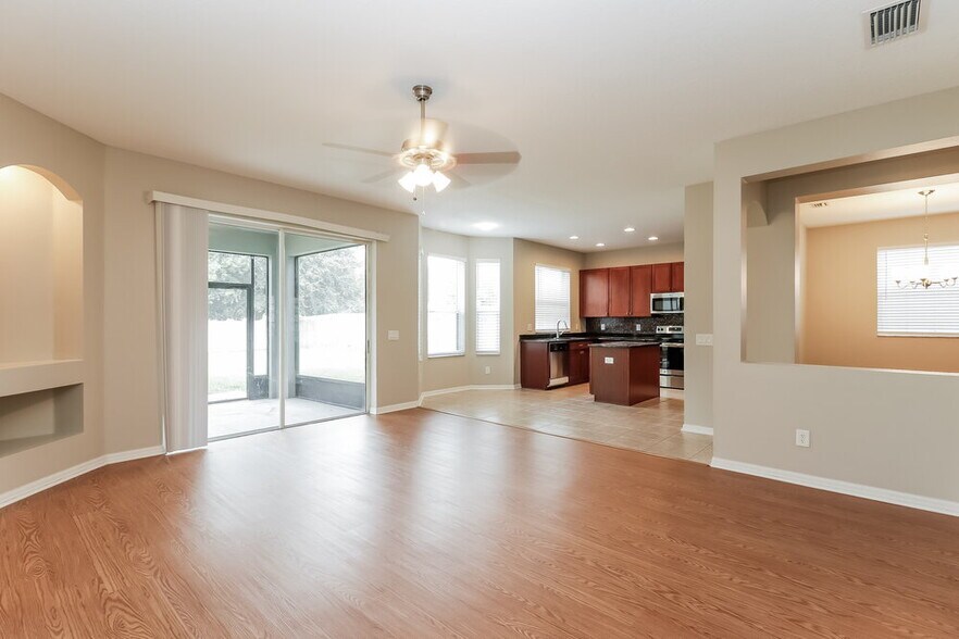 Building Photo - 18401 Dajana Ave