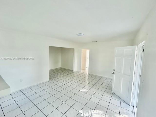 Building Photo - 569 NW 42nd St