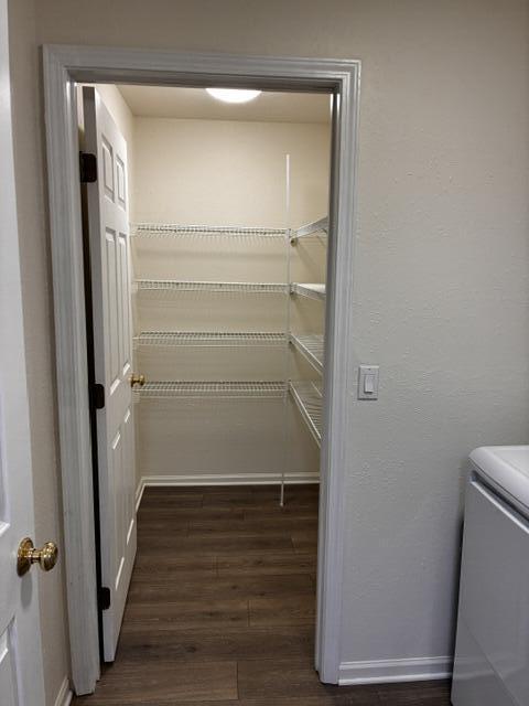 Building Photo - 1357 Heatherwood Ln