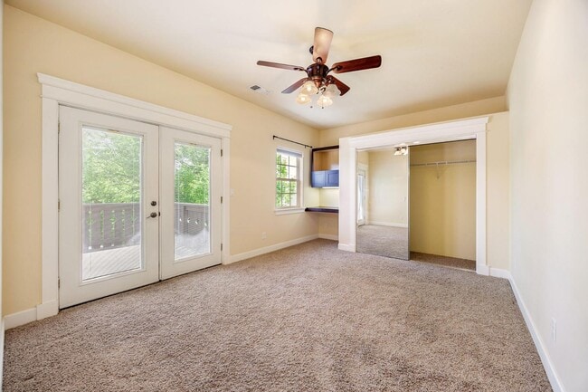 Building Photo - 1512-1514 Hartell Street - 1514 Hartell