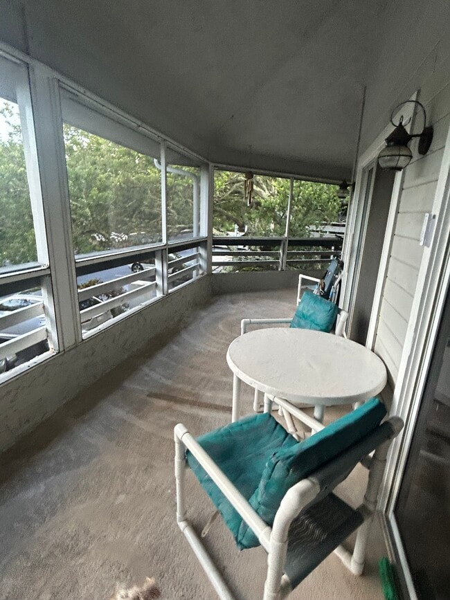 Building Photo - 4303 Sea Mist Dr