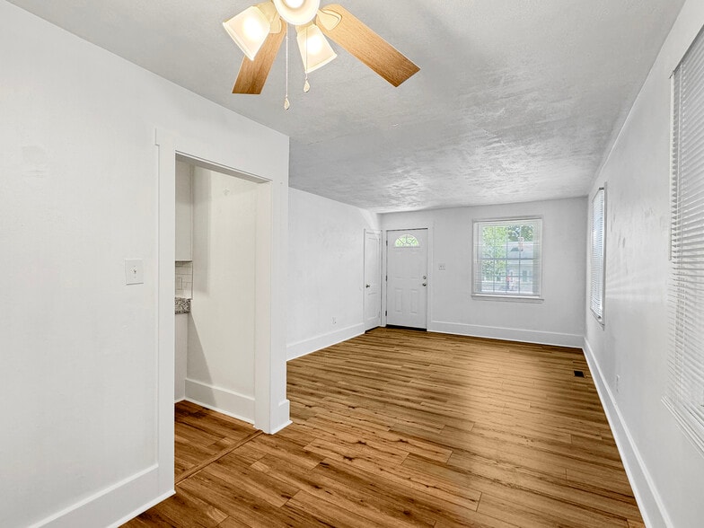 Living Room - 224 Virginia Ave