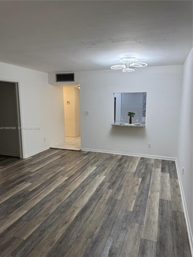 Building Photo - 6150 NW 62nd St