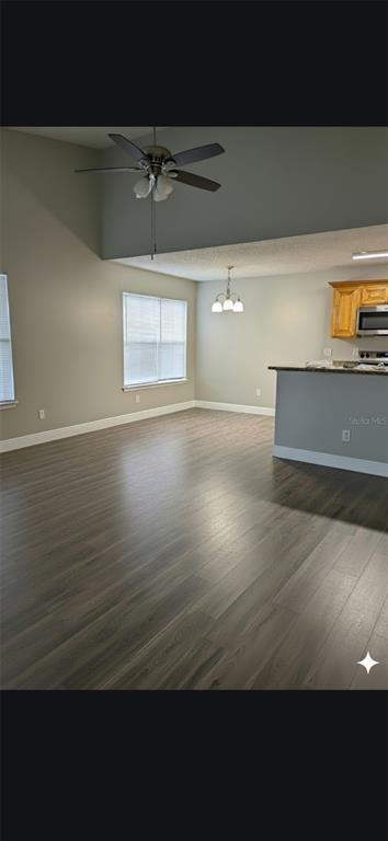 Building Photo - 2593 Grassy Point Dr