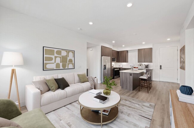 Enjoy a spacious living room with plenty of room to entertain and make lasting memories. - Windsor Rancho PQ