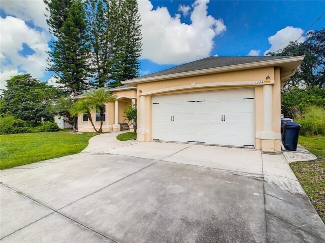 Building Photo - 12080 Ronda Ln