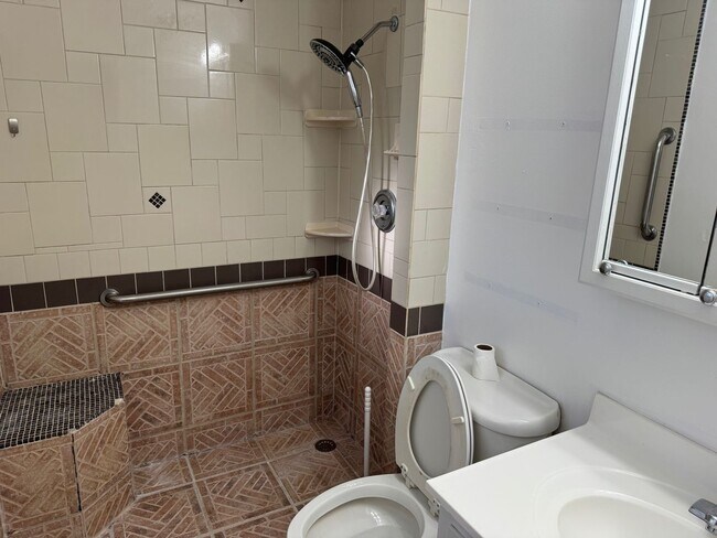 Building Photo - Pleasant 3 Bedroom Home for Rent!