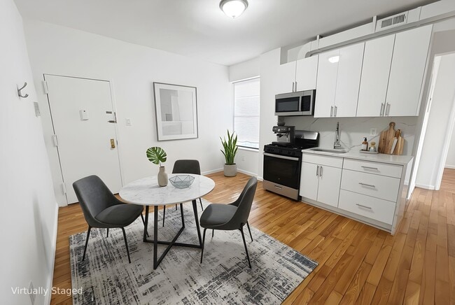 Building Photo - 35 Rock St