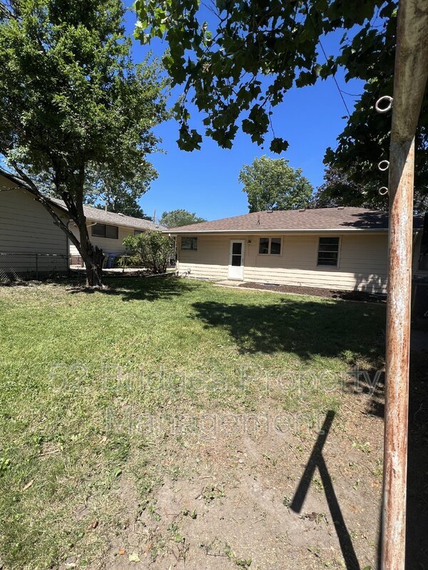 Building Photo - 3122 Shawnee Ave