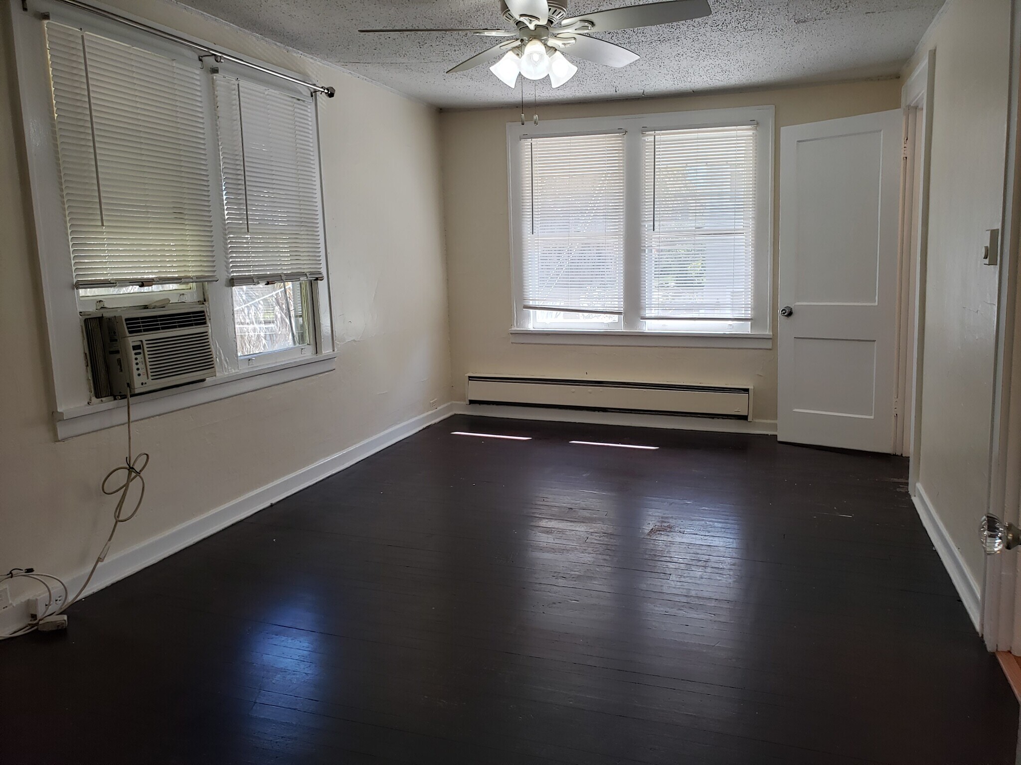 Building Photo - 480 31st Ave N