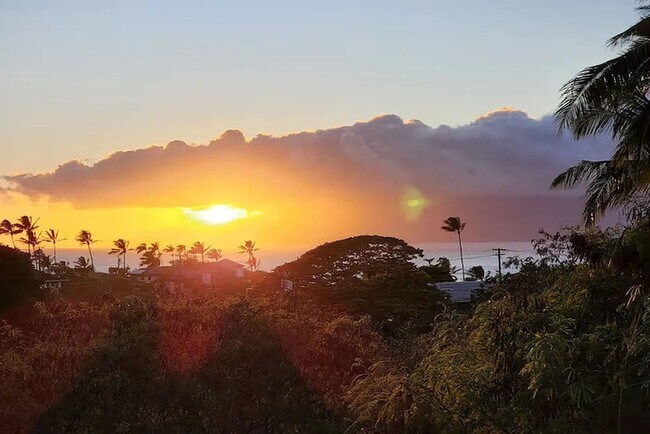 Building Photo - Spacious Luxury Home in Napili 3bd/2bth